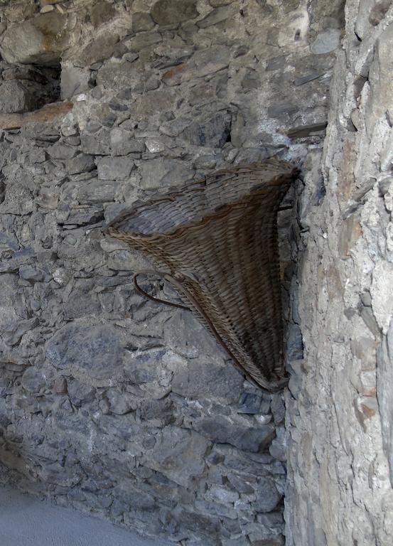 Il Granaio Di Palazzo Guicciardi San Bernardo (Sondrio) Exterior foto