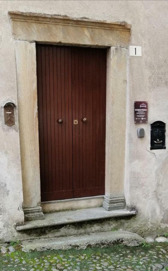 Il Granaio Di Palazzo Guicciardi San Bernardo (Sondrio) Exterior foto